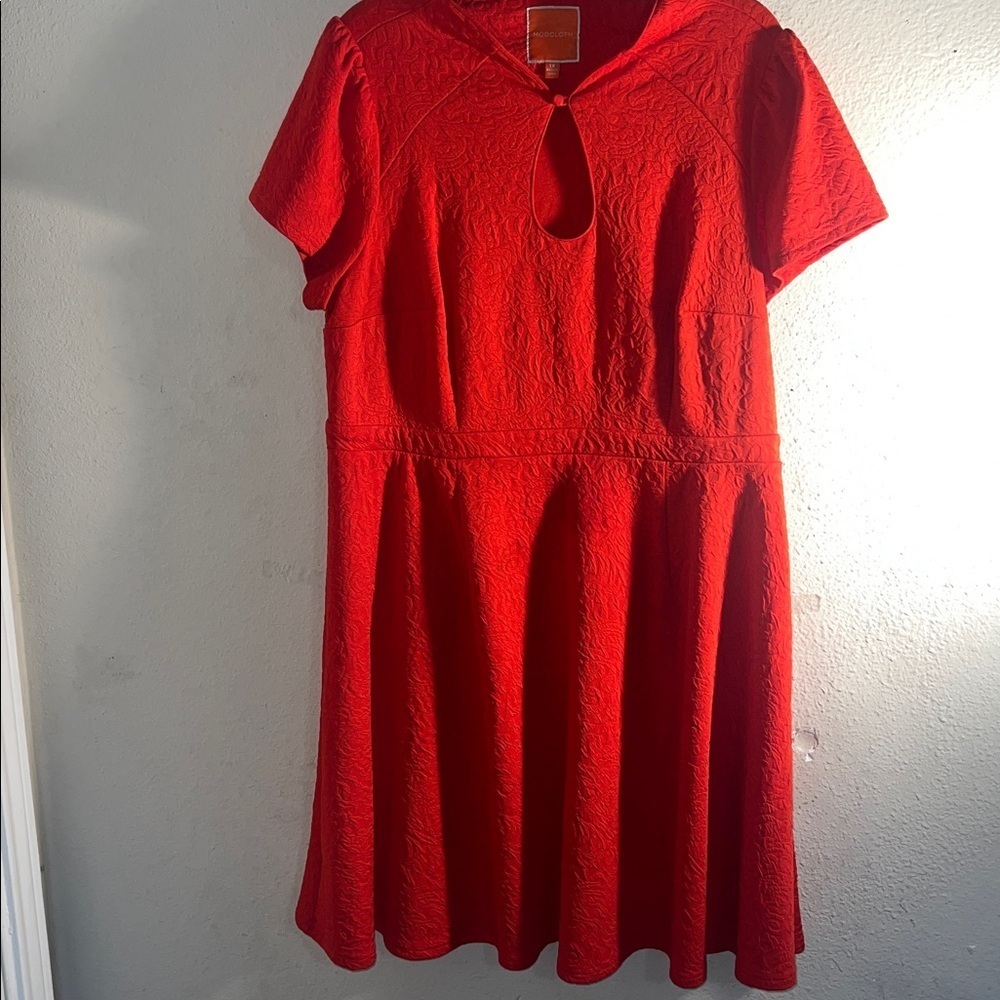 Modcloth Scarlet Keyhole Dress - Picture 7 of 11